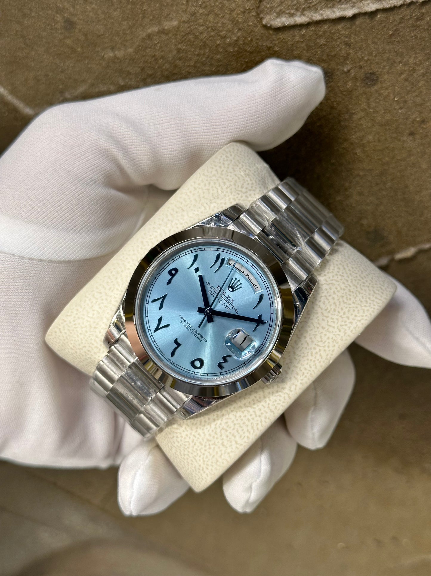 DAY-DATE