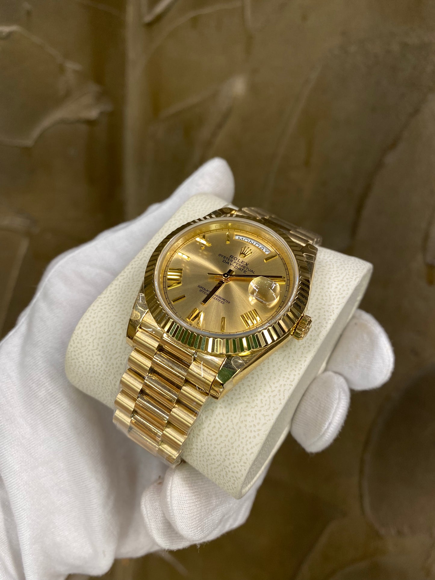 DAY-DATE