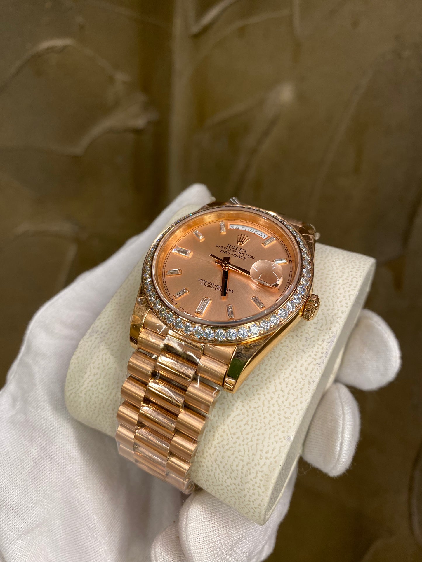 DAY-DATE