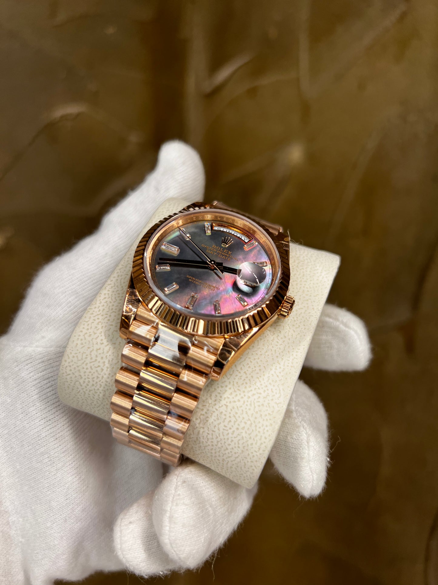 DAY-DATE