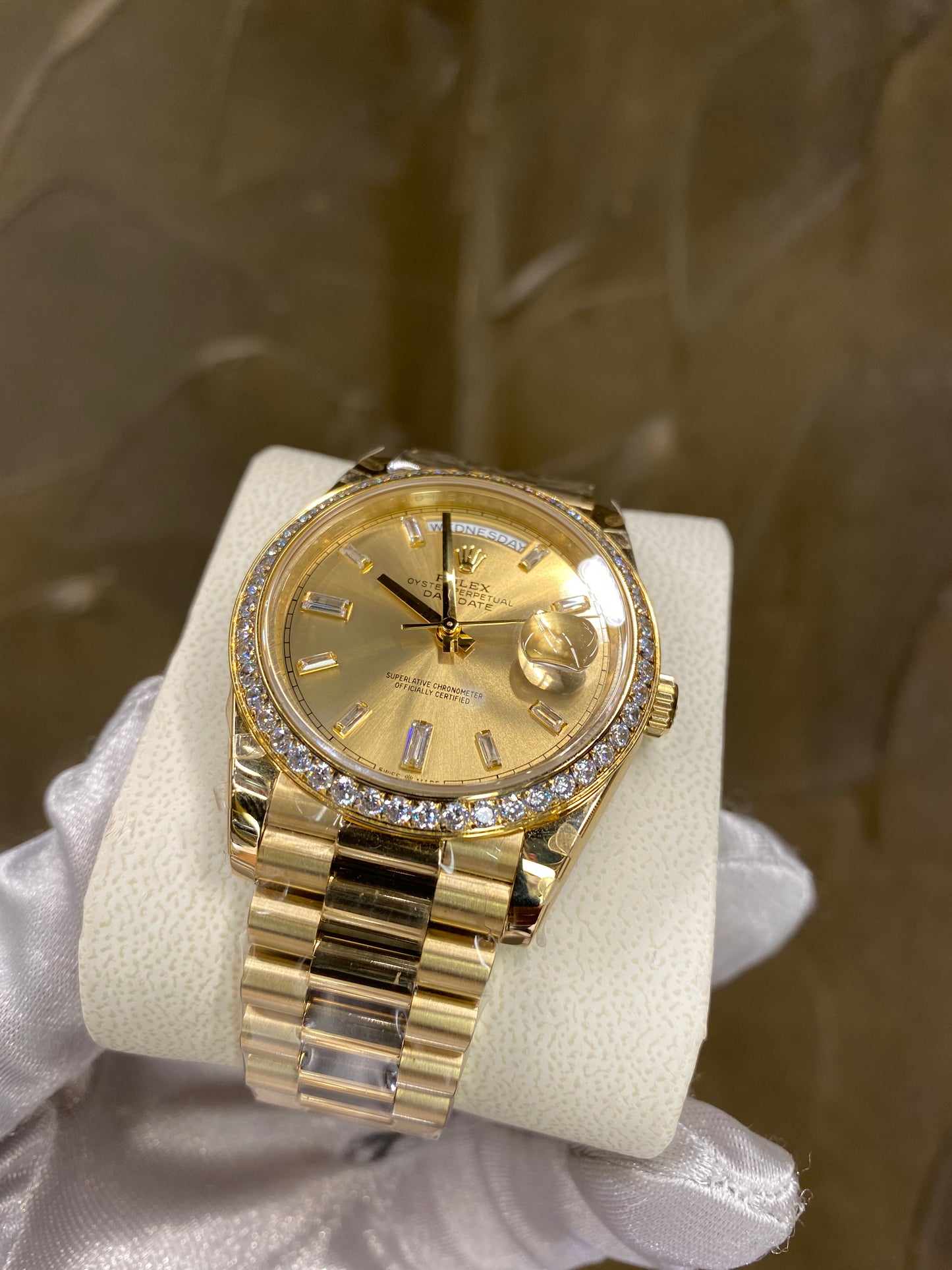 DAY-DATE